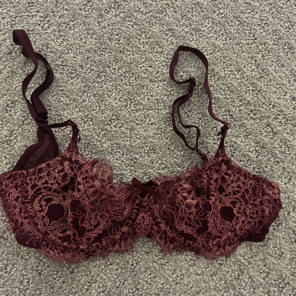 Victoria's Secret Burgundy Eyelash Lace Bra